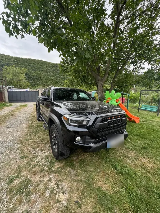 Toyota Tacoma