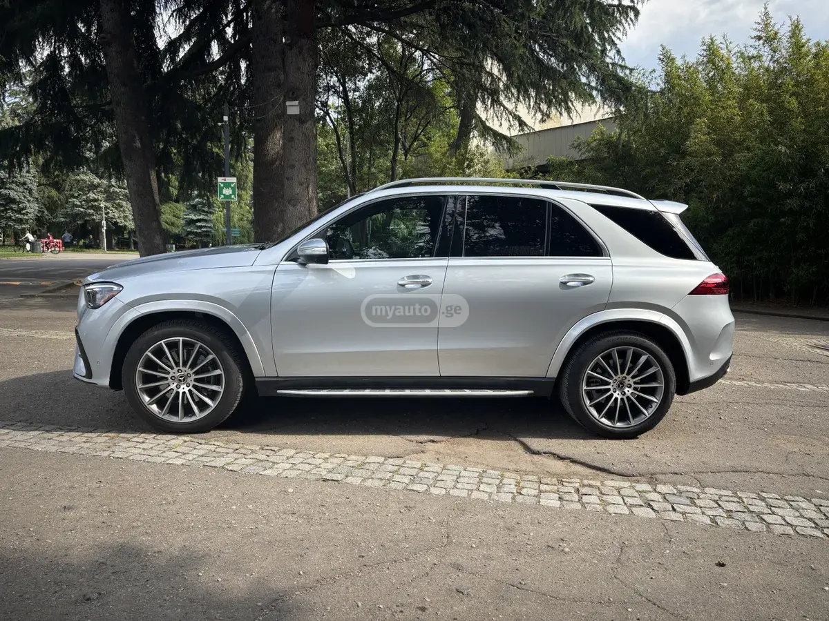 Mercedes-Benz GLE 450 2024 — photo 2