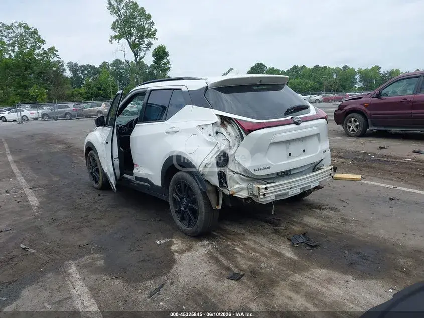 Nissan Kicks 2023 — photo 2