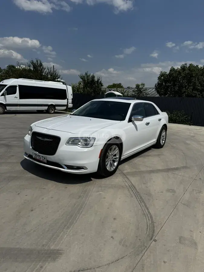 Chrysler 300 2016 — photo 2