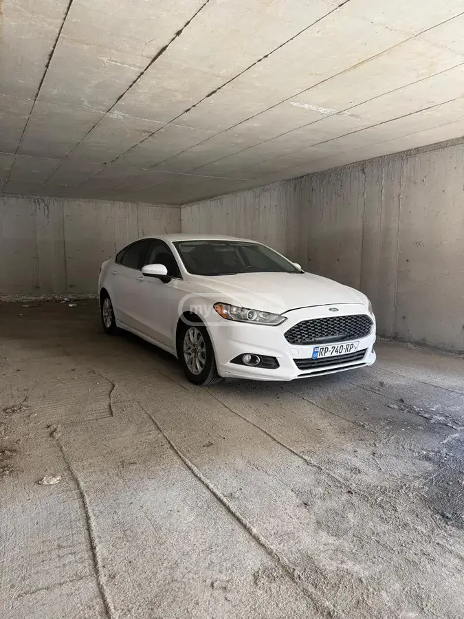 Ford Fusion 2015 — photo 2
