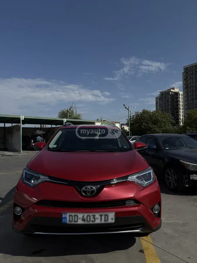 Toyota RAV4 2017 — photo 2