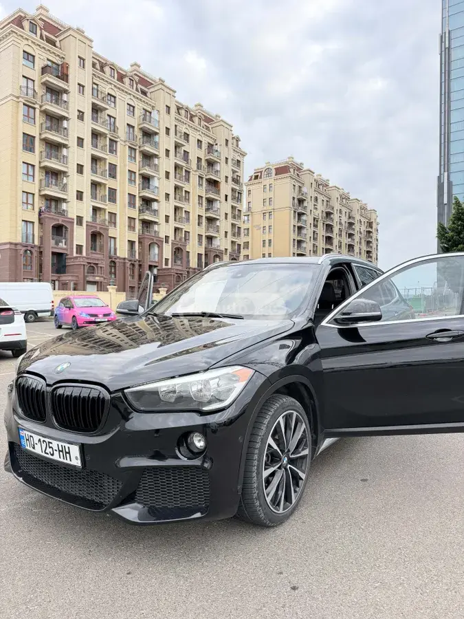 BMW X1