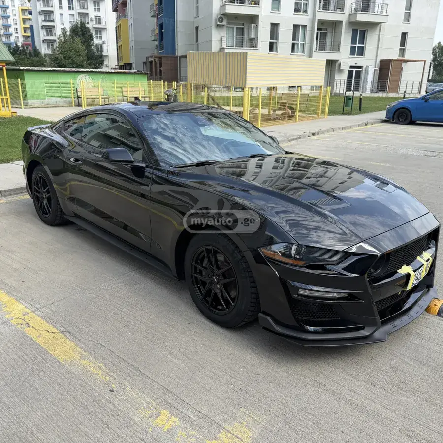 Ford Mustang 2021 — photo 2