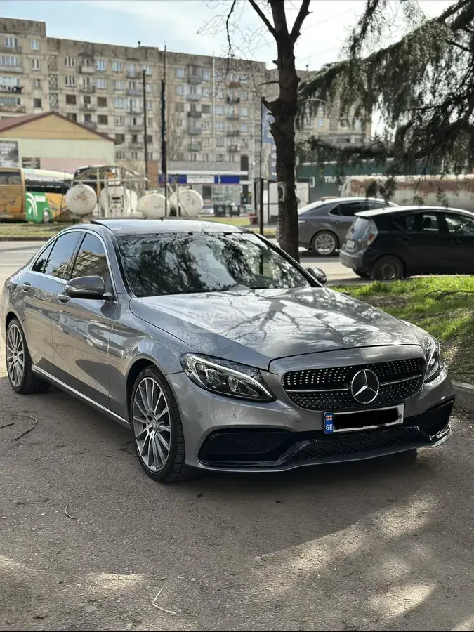 Mercedes-Benz C 300