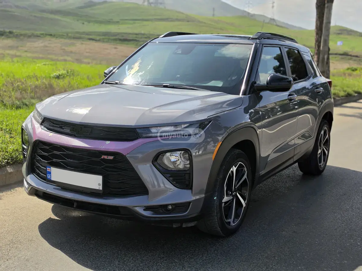 Chevrolet Trailblazer 2021 — photo 2