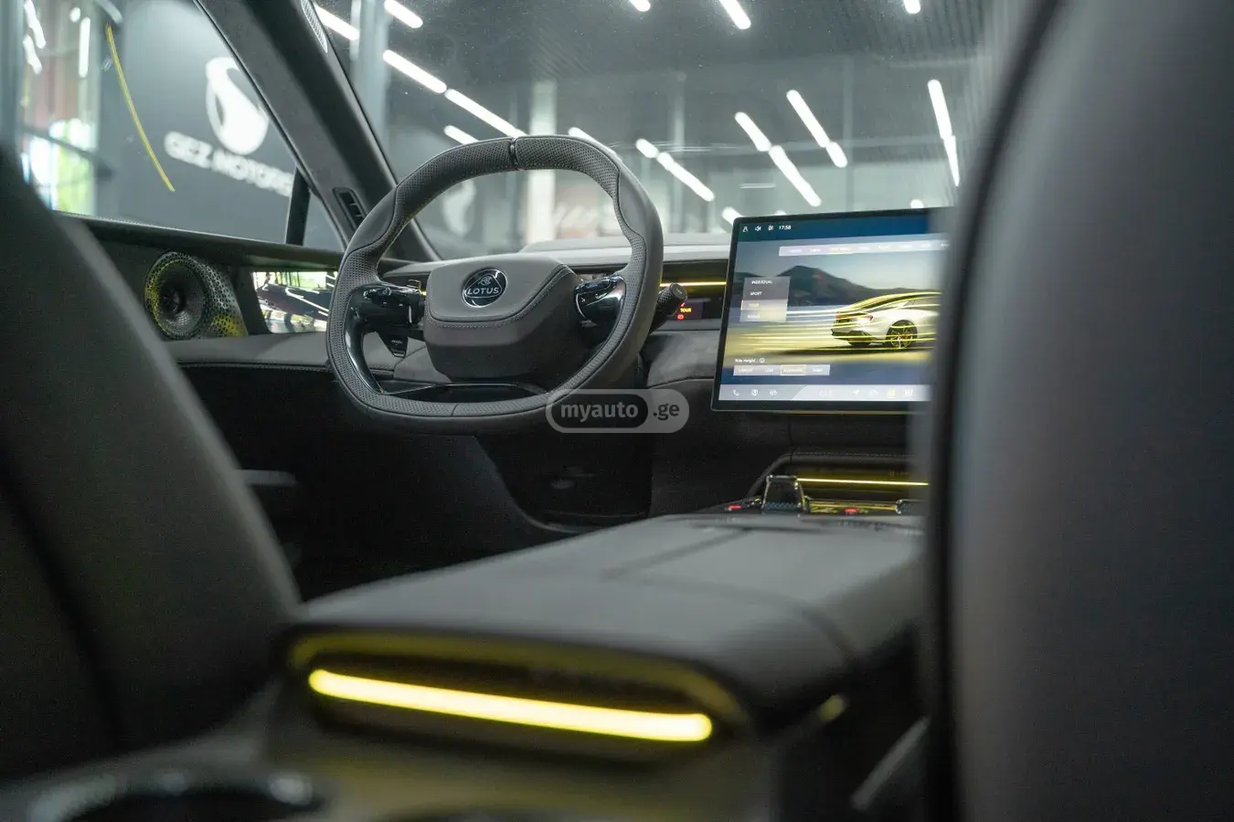 Lotus Emeya 2025 — photo 2
