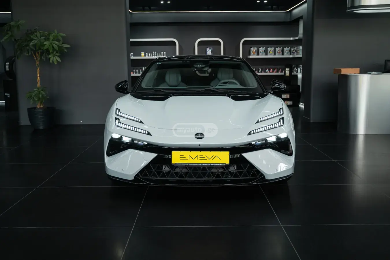 Lotus Emeya 2025 — photo 2