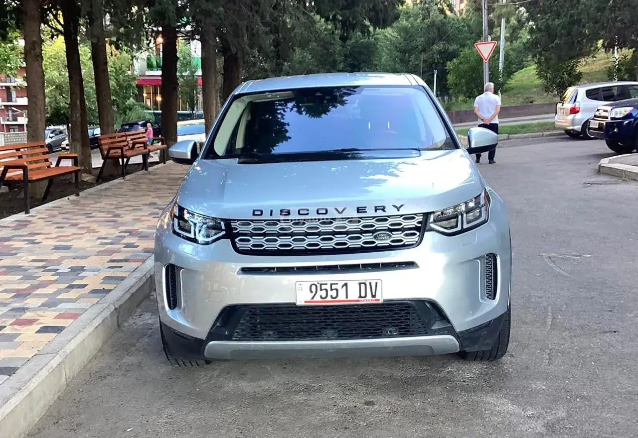 Land Rover Discovery Sport 2020 — photo 2