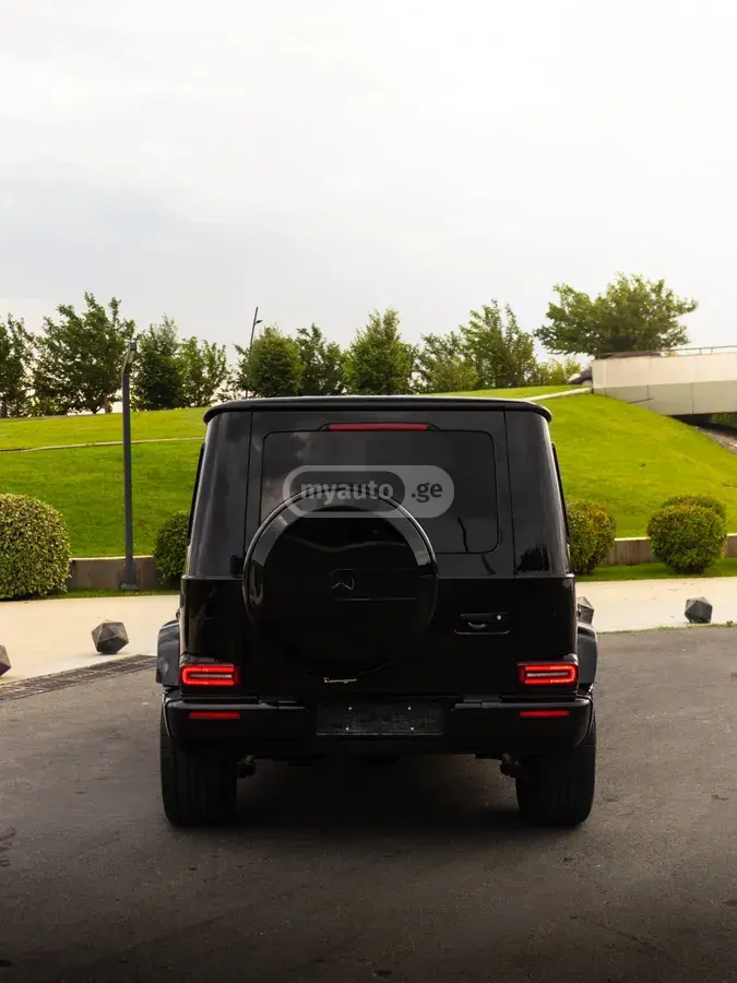 Mercedes-Benz G 63 AMG 2023 — photo 2