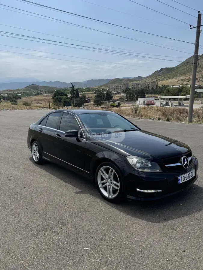 Mercedes-Benz C 250