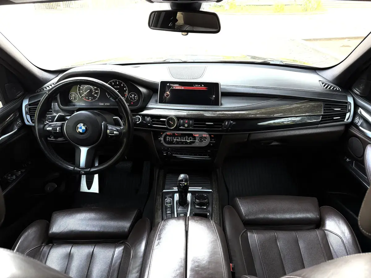 BMW X5 2015 — photo 2