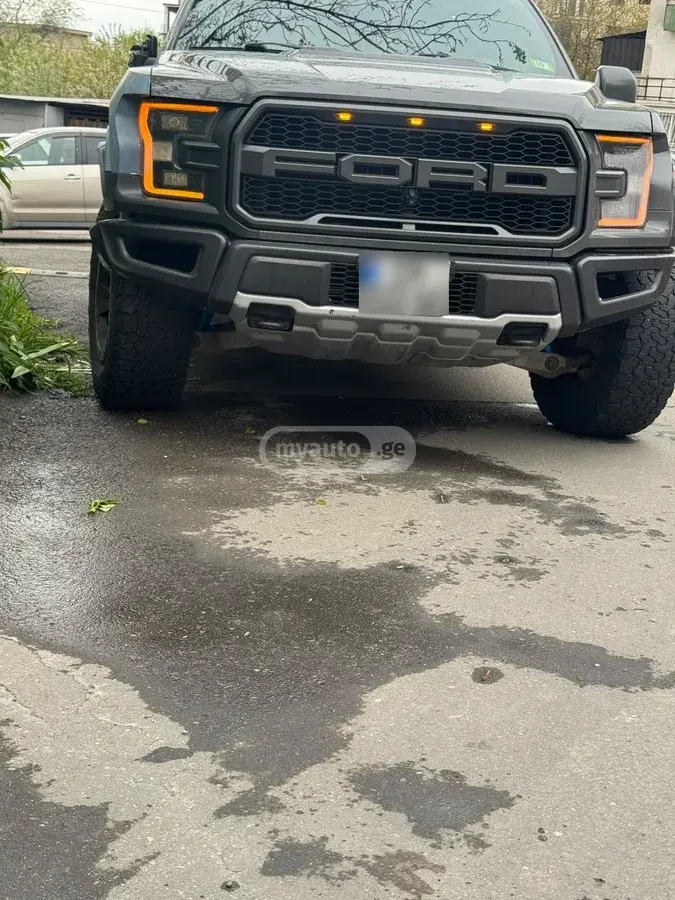 Ford F-150 2018 — photo 2