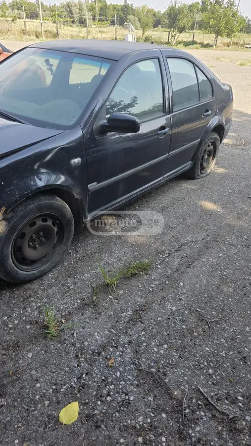 Volkswagen Bora 1999 — photo 2