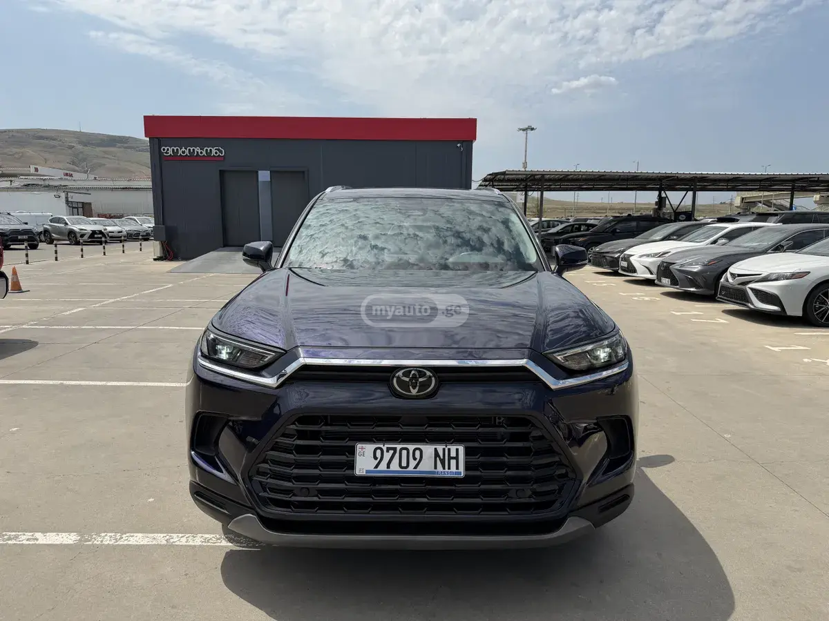 Toyota Grand Highlander 2024 — photo 2