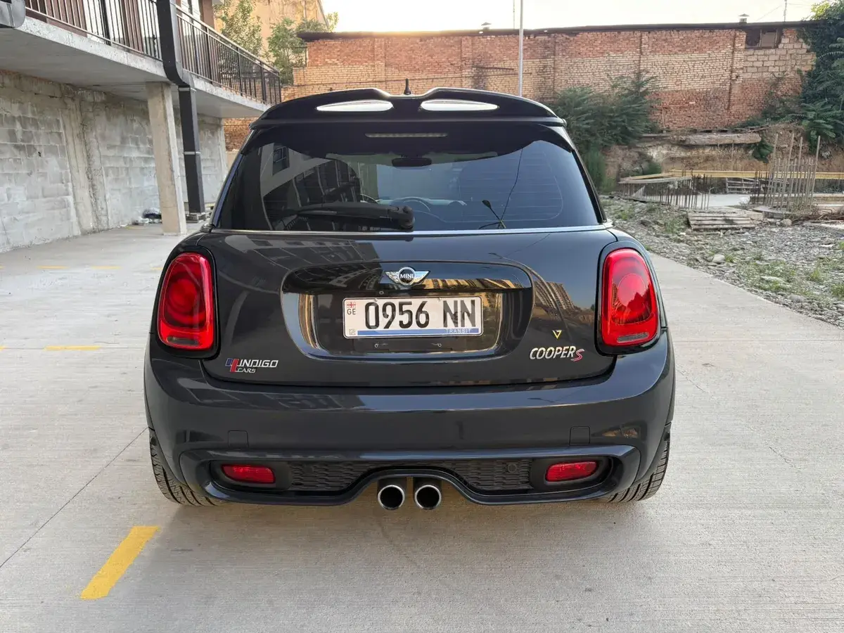 Mini Cooper 2015 — photo 2