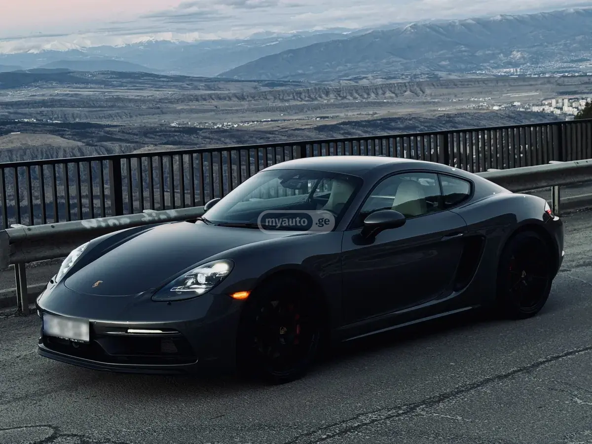 Porsche Cayman 2021 — photo 2