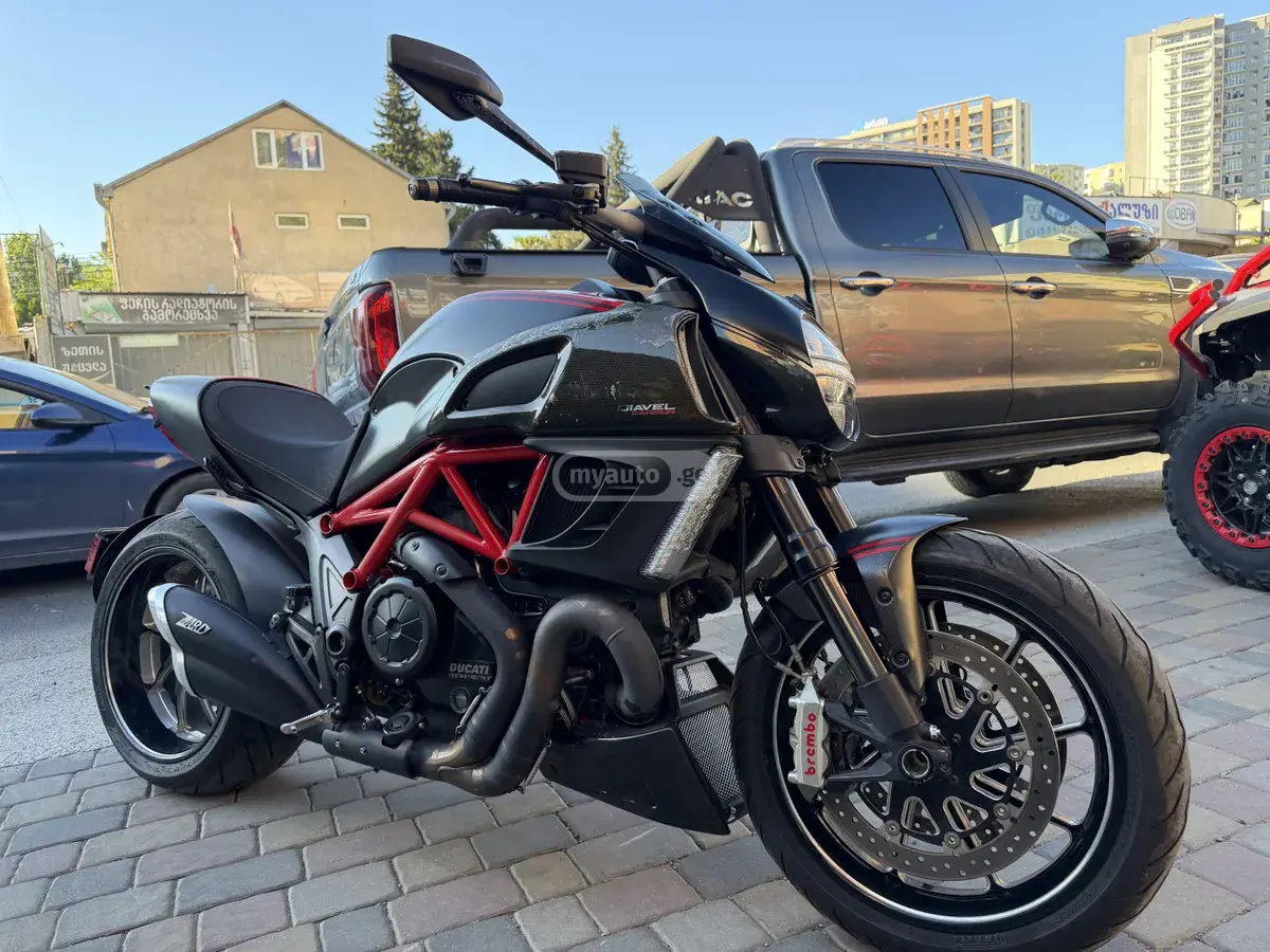 Ducati Diavel