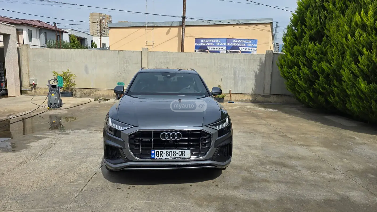 Audi Q8