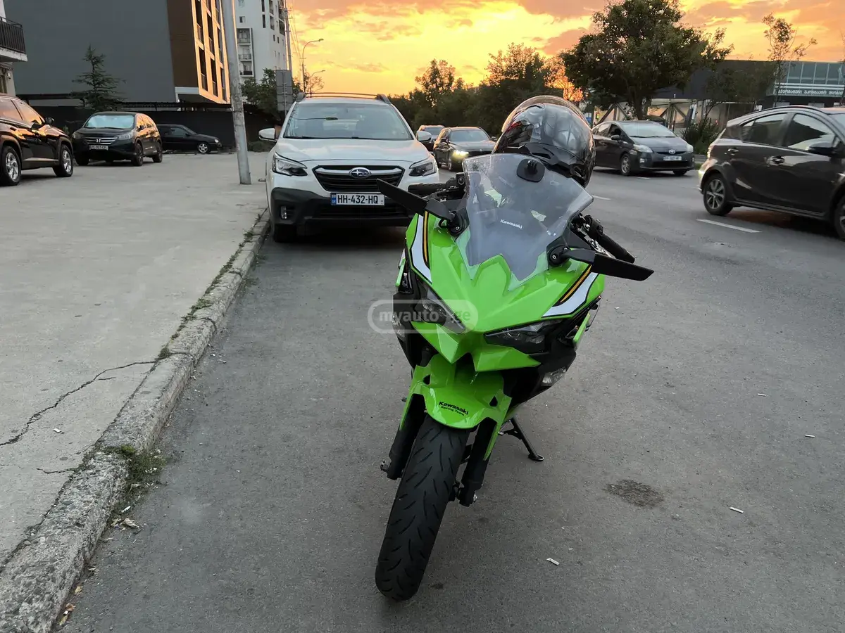 Kawasaki Ninja 500