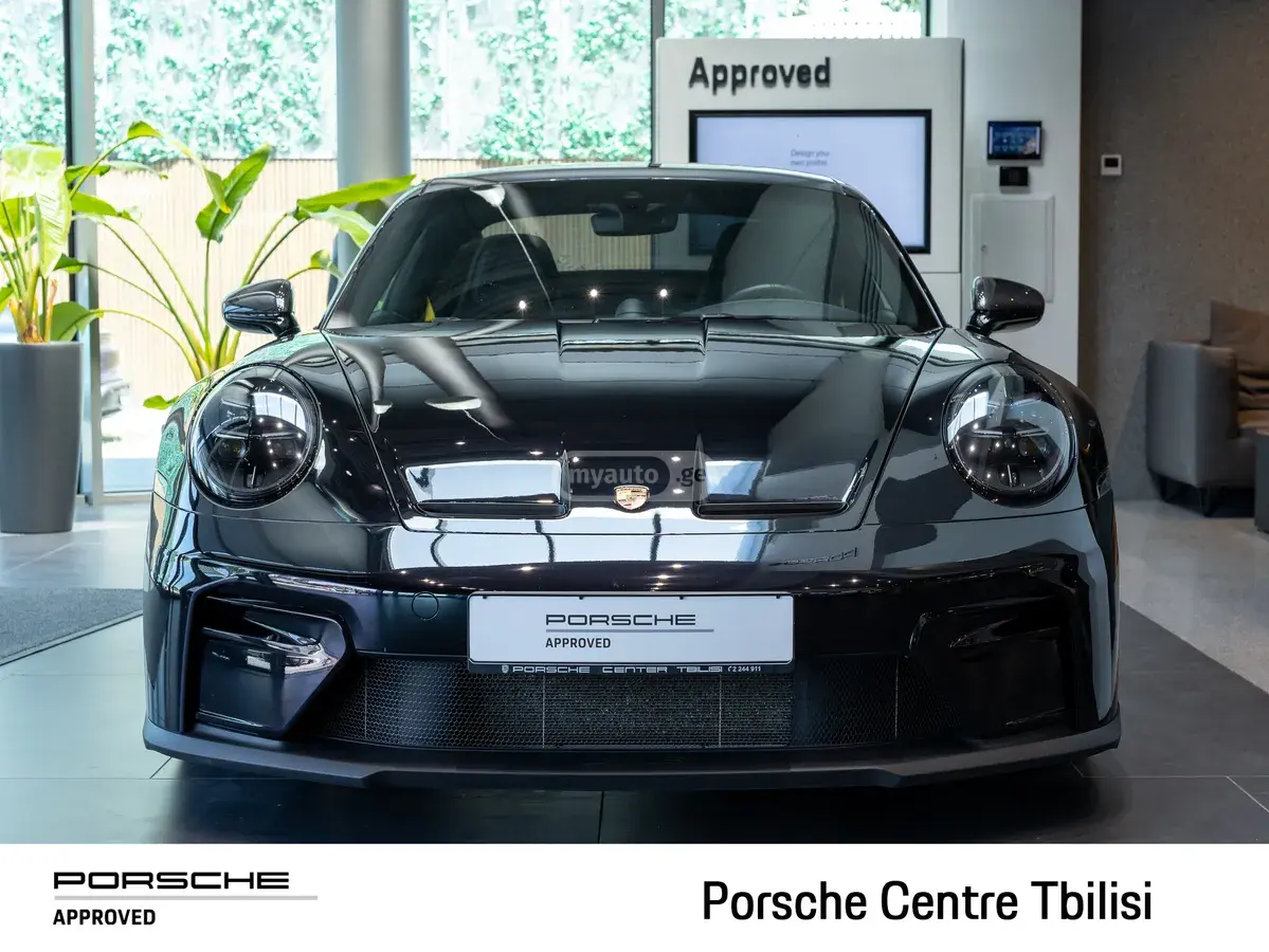 Porsche 911 2025 — photo 2