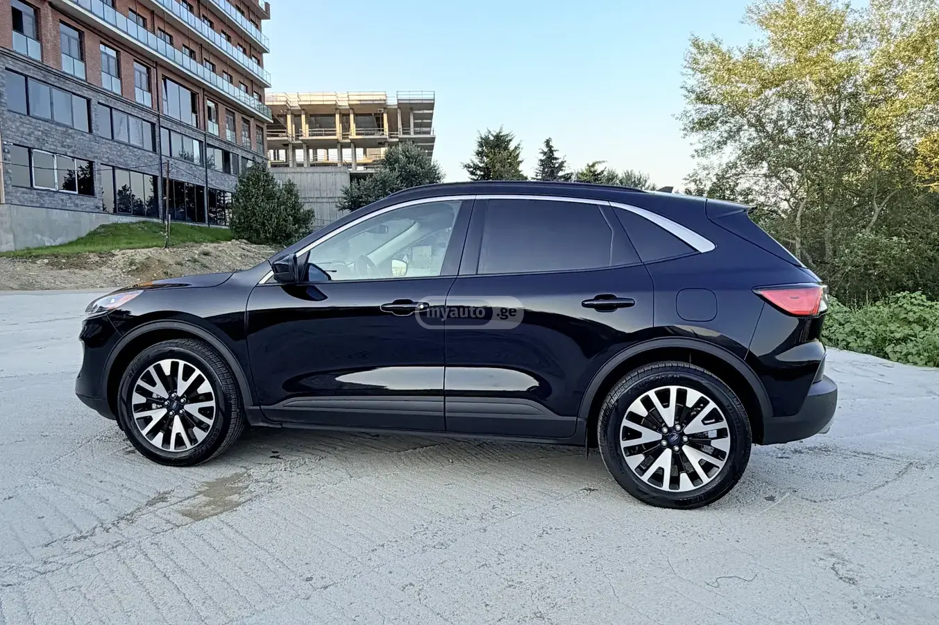 Ford Escape 2020 — photo 2