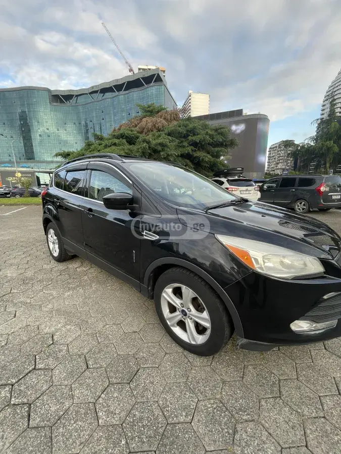 Ford Escape 2014 — photo 2