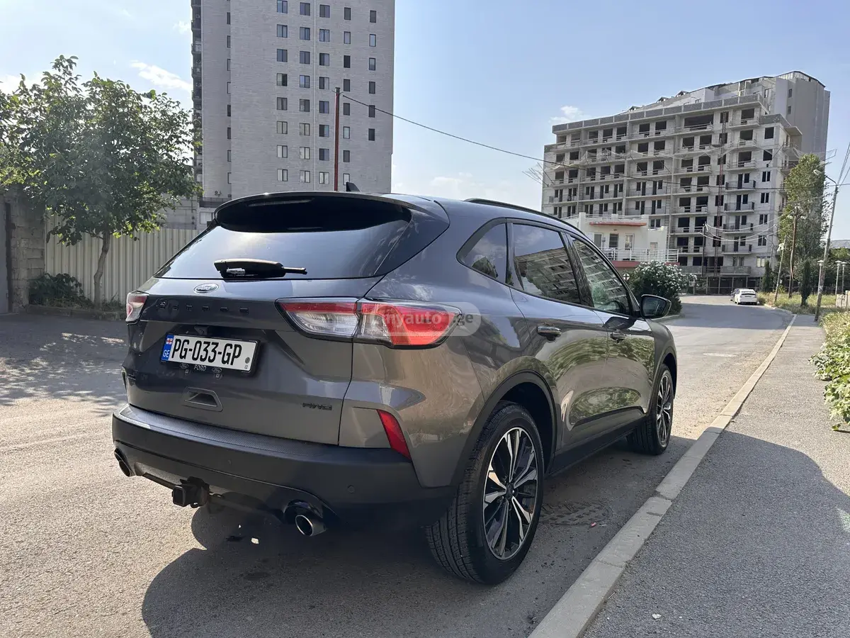Ford Escape 2021 — photo 2