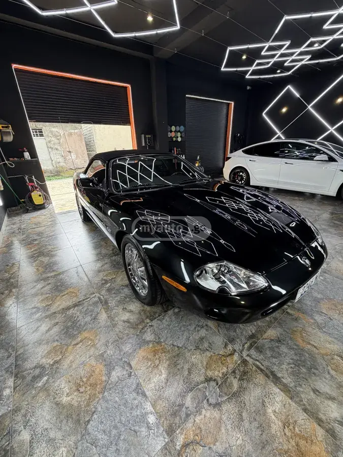 Jaguar XK