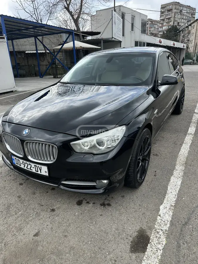 BMW 550i GT 2009 — photo 2