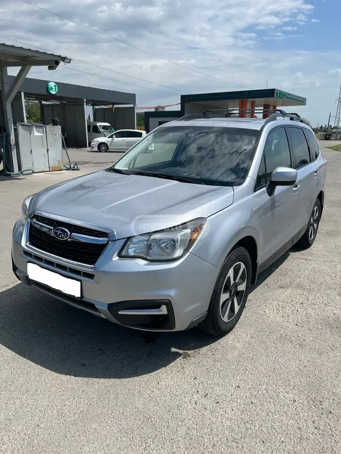 Subaru Forester 2016 — photo 2