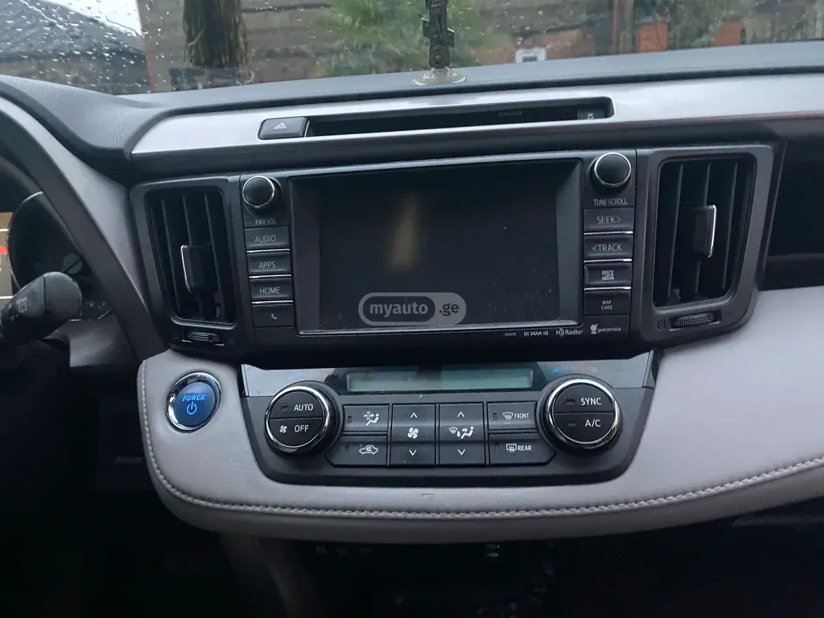 Toyota RAV4 2016 — photo 2
