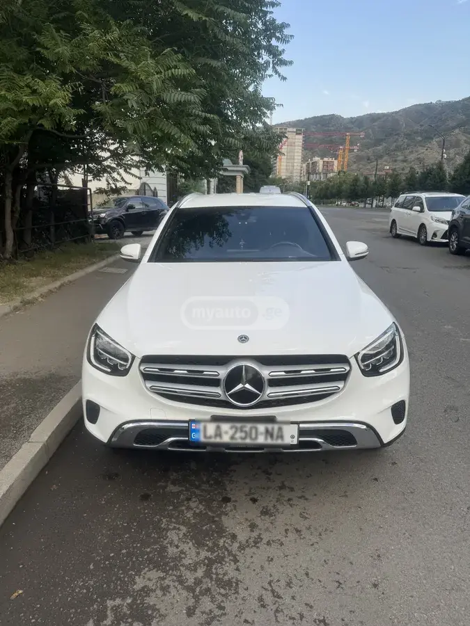 Mercedes-Benz GLC 300