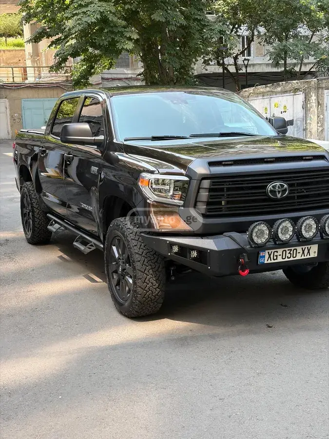 Toyota Tundra