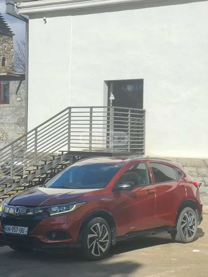 Honda HR-V 2019 — photo 2