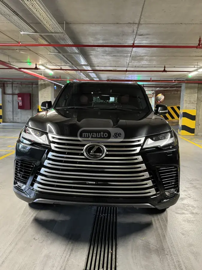 Lexus LX 500 2023 — photo 2
