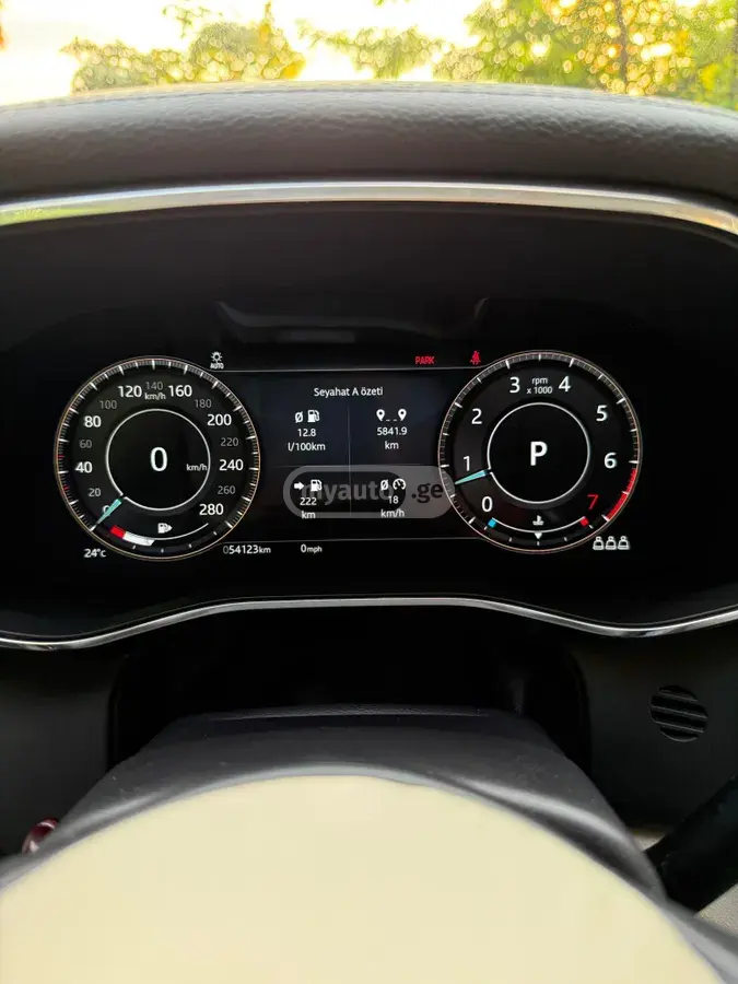 Jaguar F-Pace 2023 — photo 2