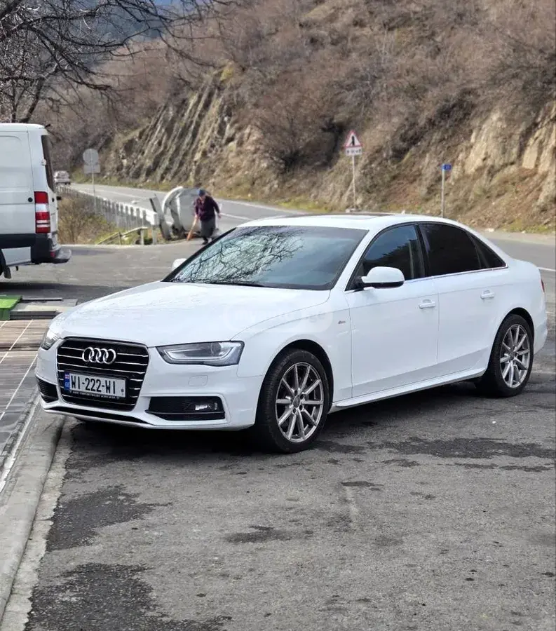 Audi A4