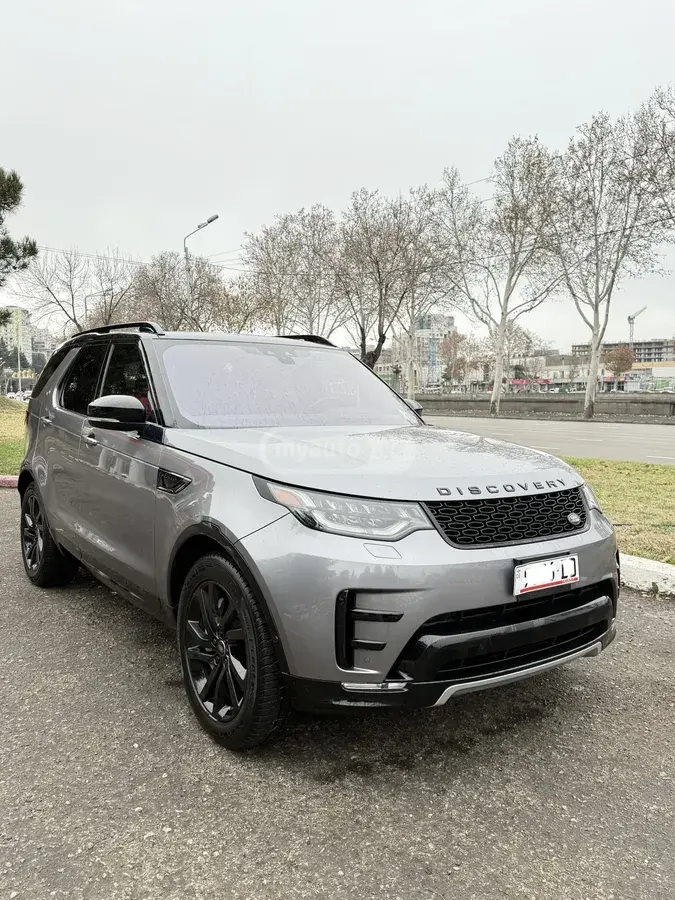 Land Rover Discovery 5 / LR5 2019 — photo 2