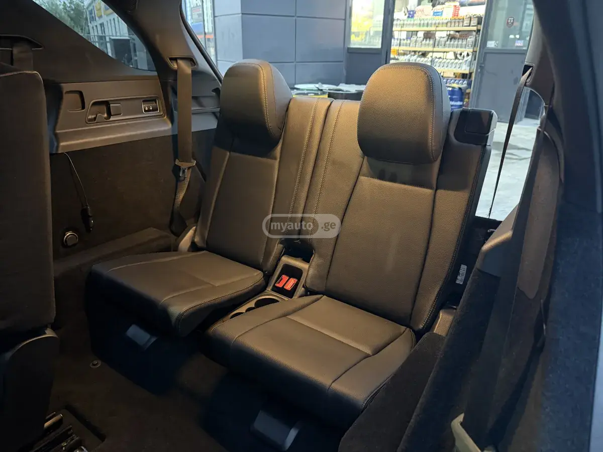 Mercedes-Benz 450 2023 — photo 2
