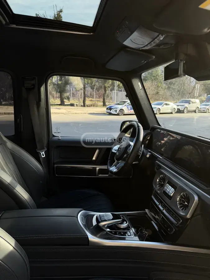 Mercedes-Benz G 63 AMG 2019 — photo 2