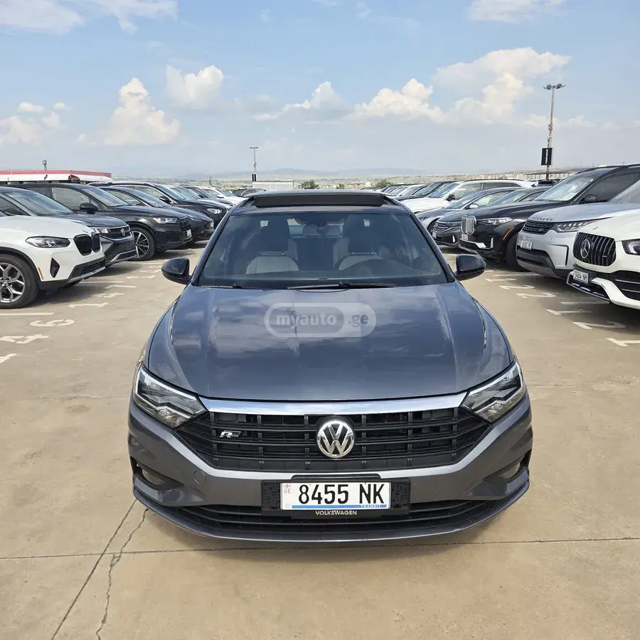 Volkswagen Jetta 2020 — photo 2