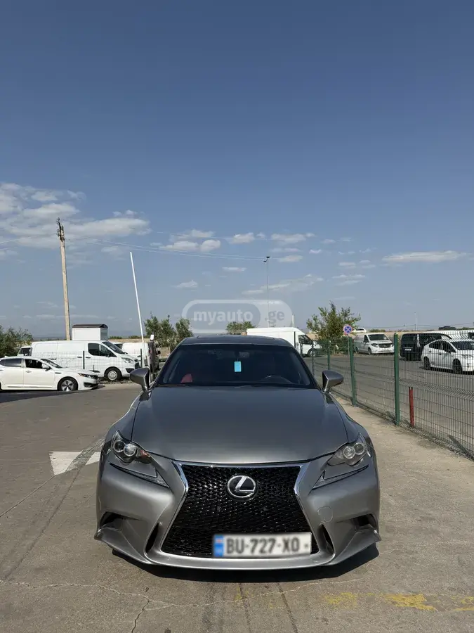 Lexus IS 250