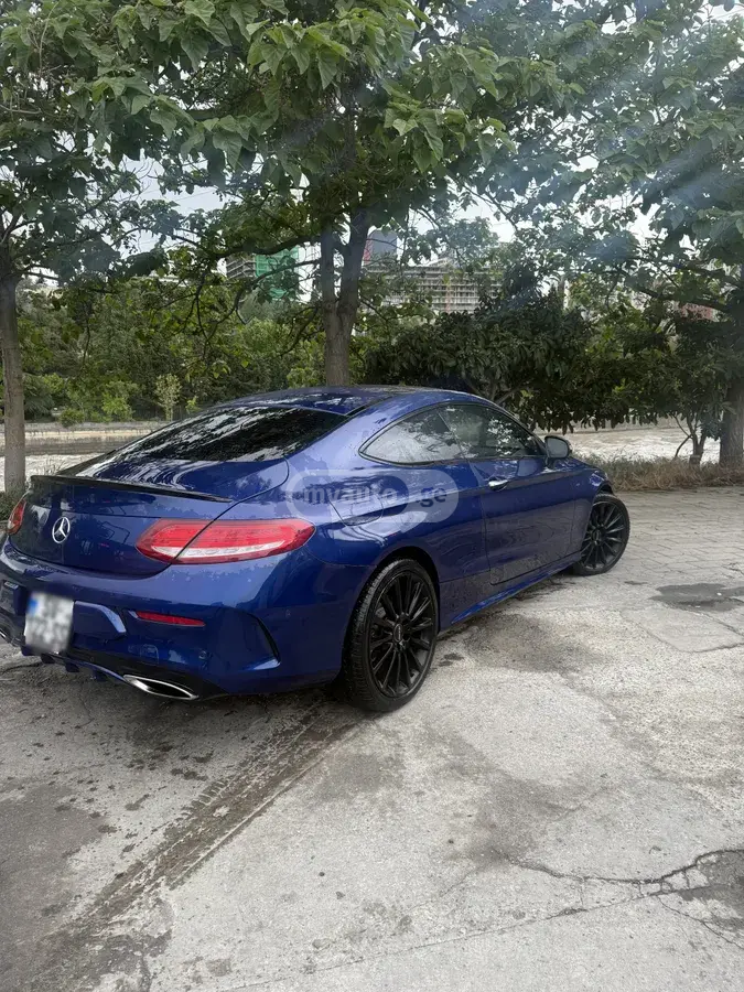 Mercedes-Benz C 300