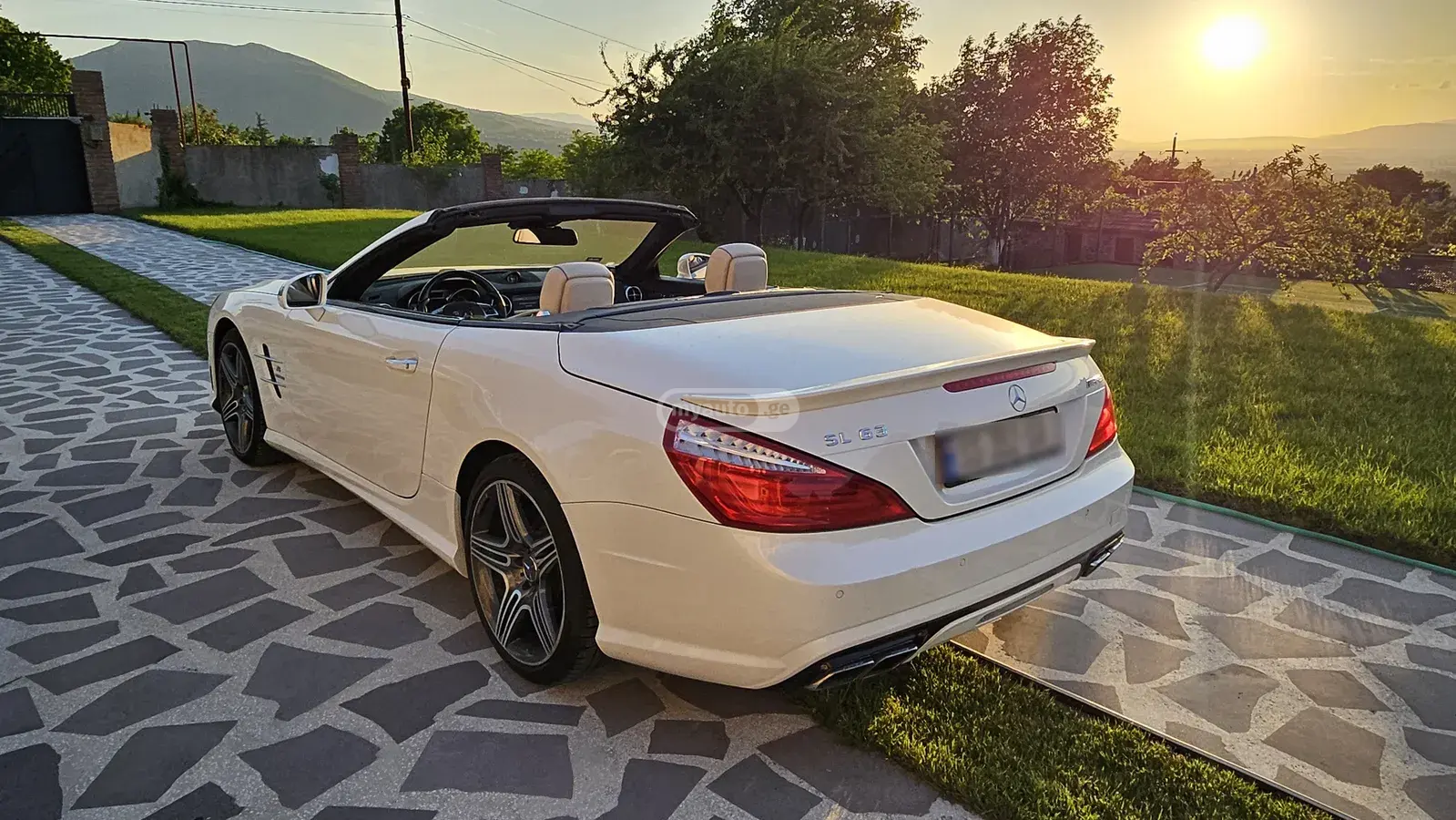 Mercedes-Benz SL 63