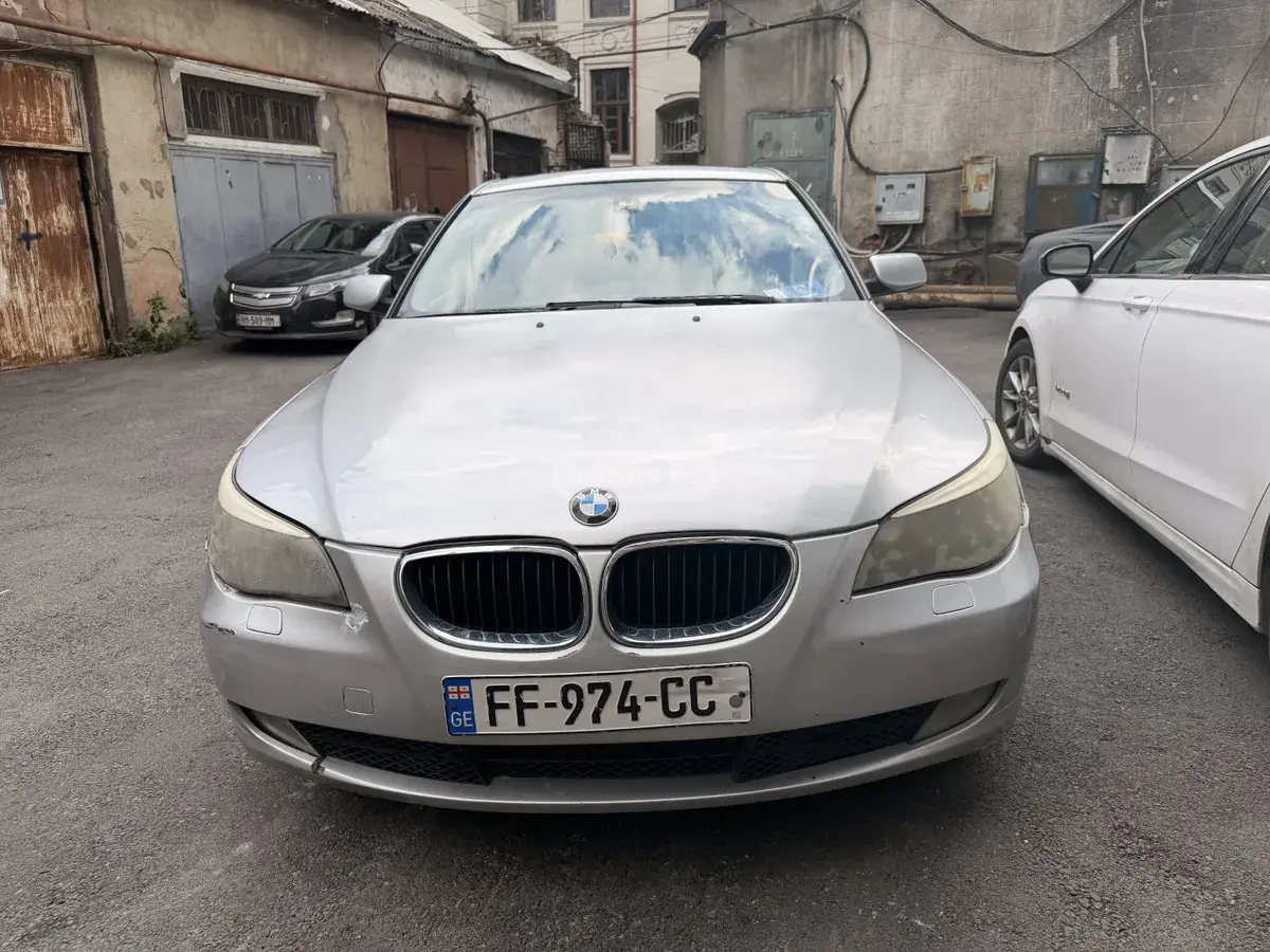 BMW 525