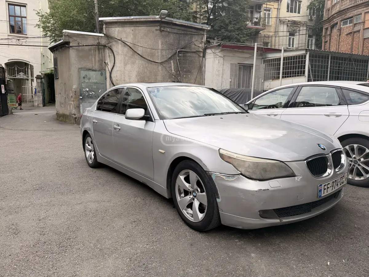 BMW 525 2006 — photo 2