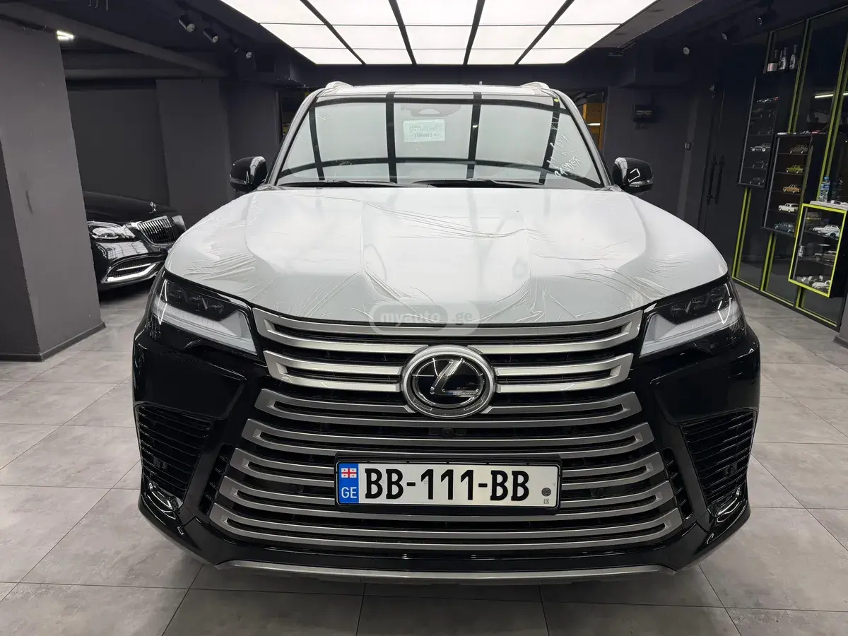 Lexus LX 500