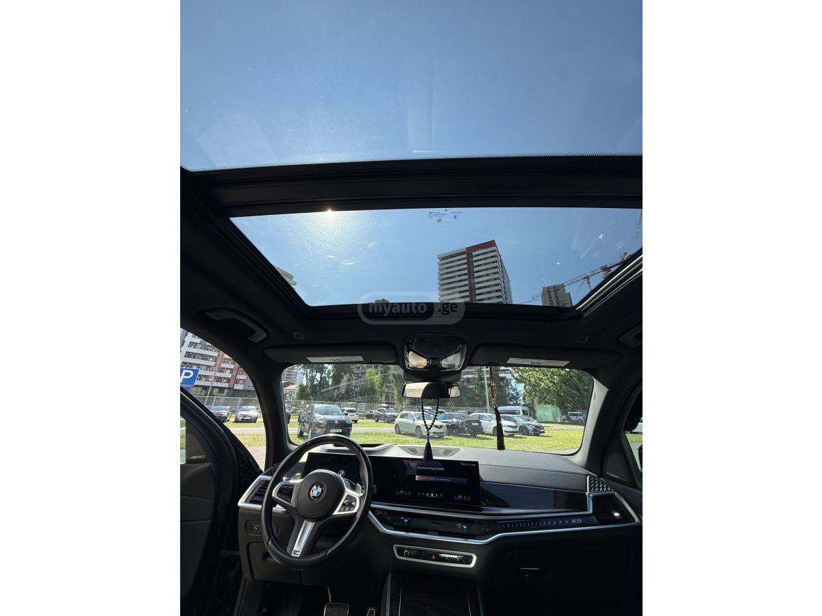 BMW X5 2024 — photo 2