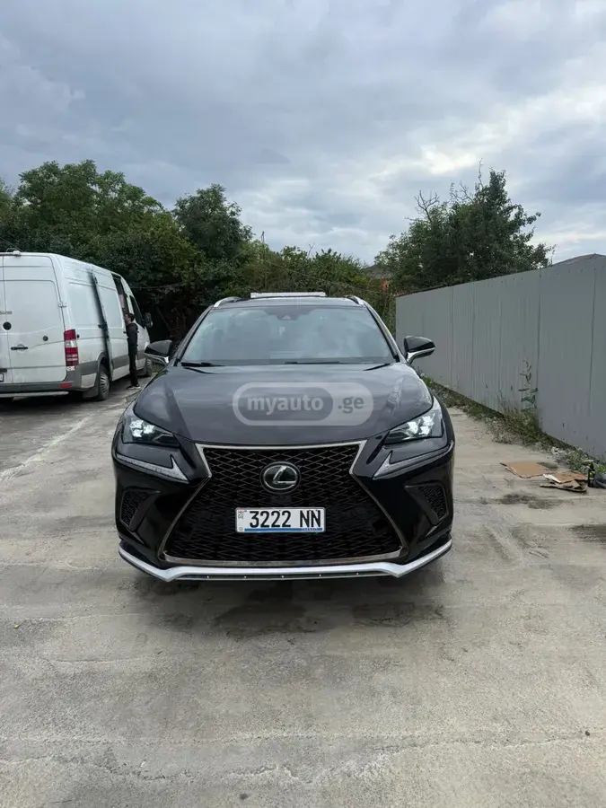 Lexus NX 300
